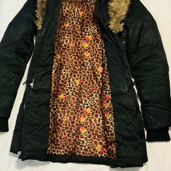 BETSY JOHNSON PARKA/WINTER COAT - Picture 2 of 9